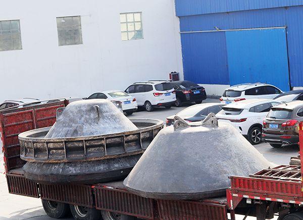 大型鑄造加工廠家講解鑄件的金屬凝固過程中存在哪些問題？