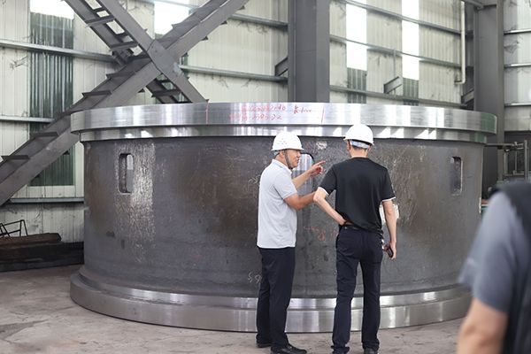 合作共贏——大型鑄鋼件廠家與客戶間的緊密合作關系解析